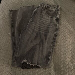 Black wide leg size 28 SHEIN jeans. #0385
